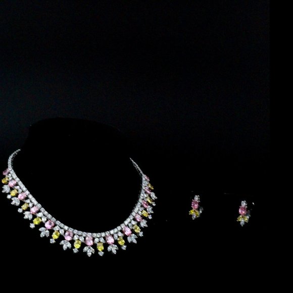 NOS Rucinni Rhinestones Jeweled Crystals Yellow Pink Pastel Necklace Set - Picture 7 of 13